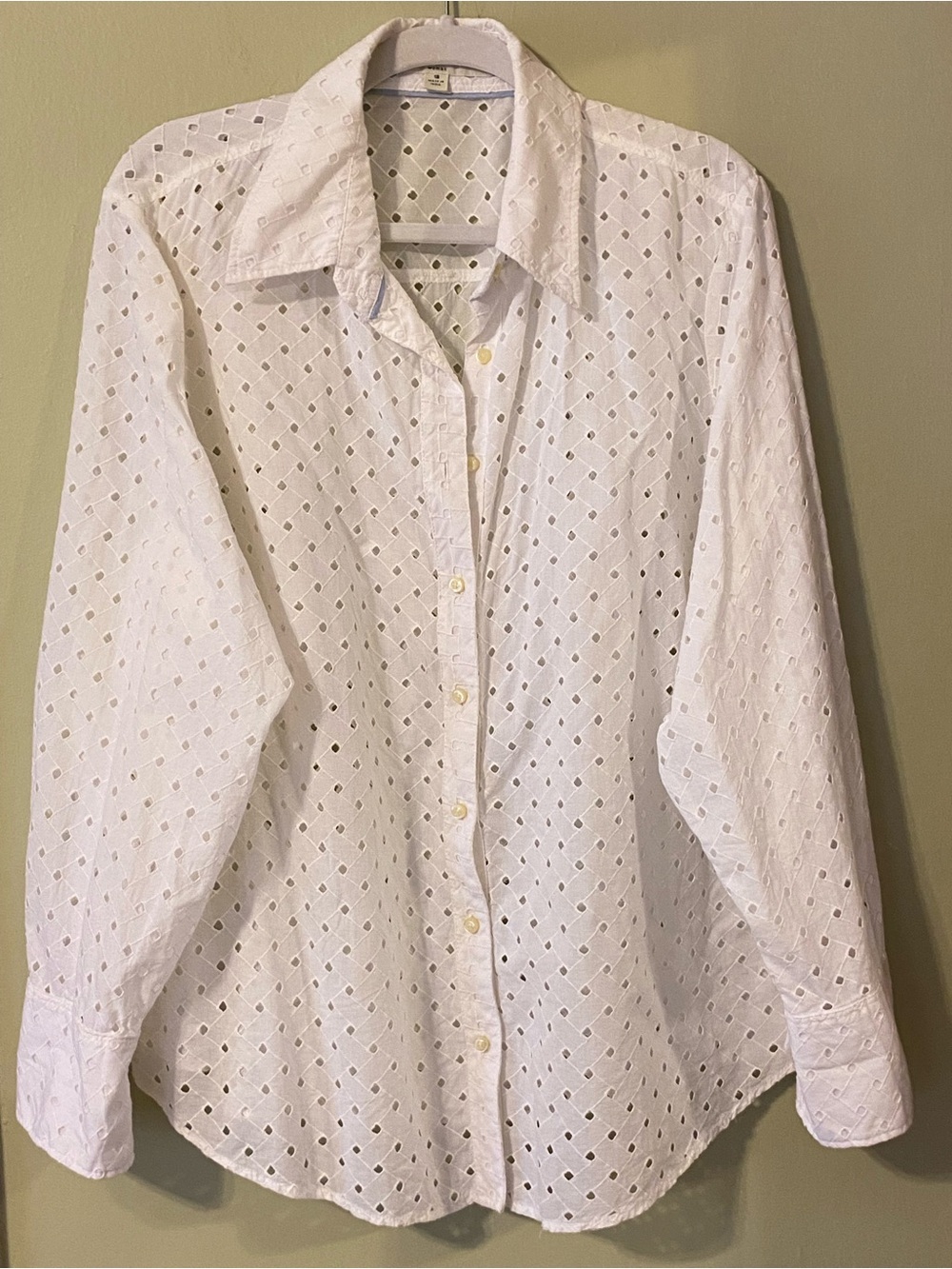 Tommy Hilfiger woman’s White Eyelet Long-Sleeve Button Jersey, cotton, size 18